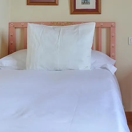 Lejlighed Acogedora Casa Con Jardin By *