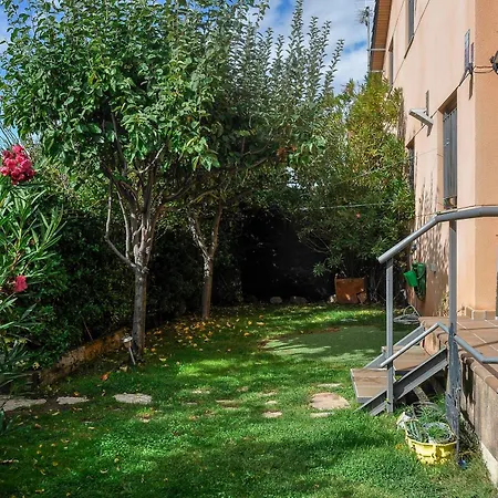 Apartmán Acogedora Casa Con Jardin By Ituero y Lama